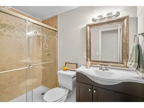 15520 NE 172nd Avenue Brush Prairie WA 98606