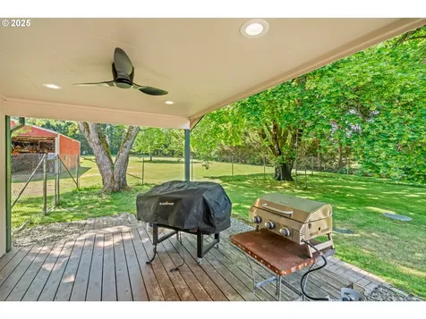 15520 NE 172nd Avenue Brush Prairie WA 98606