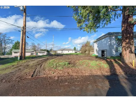 32633 W Mckenzie Street Eugene OR 97408