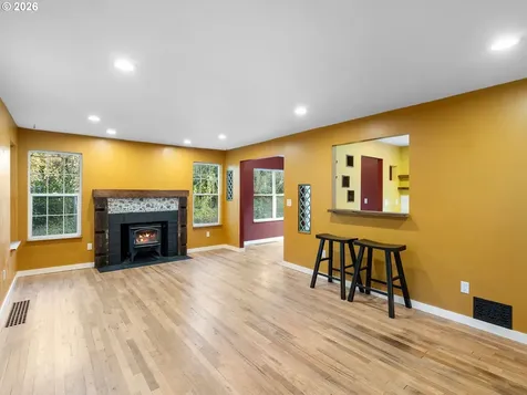 9208 SW 44th Avenue Portland OR 97219