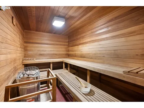 2221 SW 1st Avenue Portland OR 97201