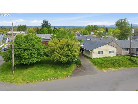 4704 NE 108th Avenue Portland OR 97220