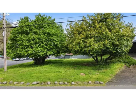 4704 NE 108th Avenue Portland OR 97220