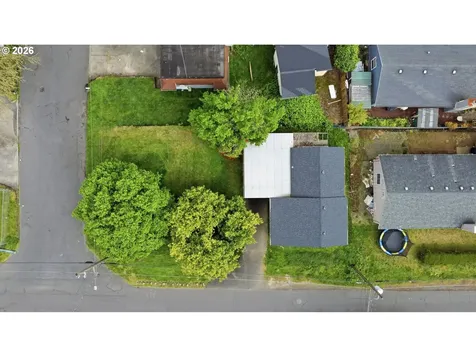 4704 NE 108th Avenue Portland OR 97220