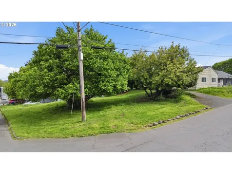 4704 NE 108th Avenue Portland OR 97220