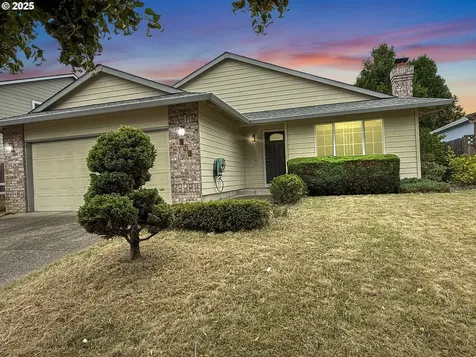 573 SE 73rd Avenue Hillsboro OR 97123