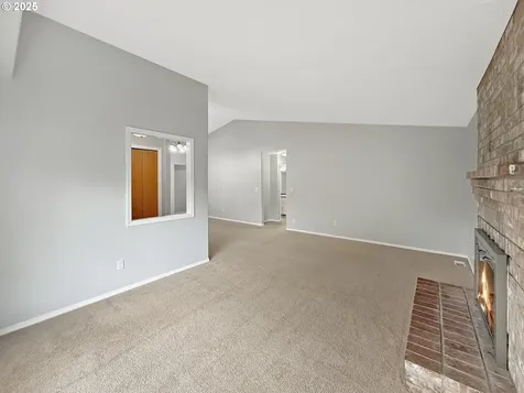 573 SE 73rd Avenue Hillsboro OR 97123