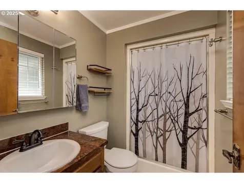 913 SE Angella Court Mcminnville OR 97128