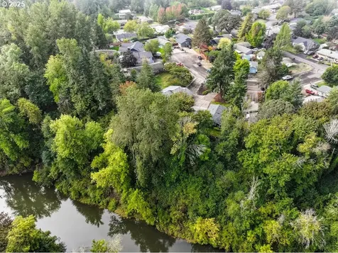 913 SE Angella Court Mcminnville OR 97128