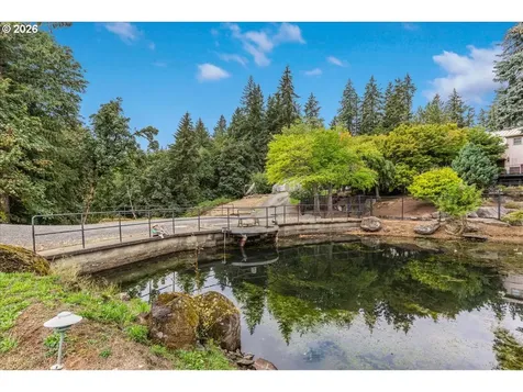 22396 S Parrot Creek Road Oregon City OR 97045
