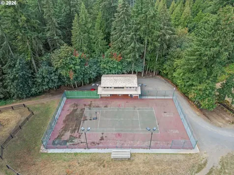22396 S Parrot Creek Road Oregon City OR 97045
