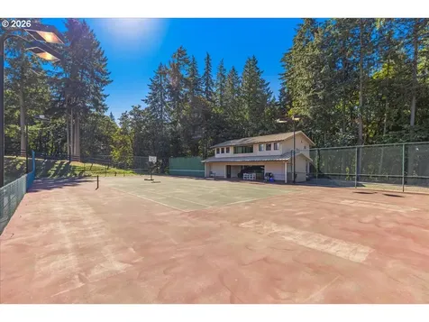 22396 S Parrot Creek Road Oregon City OR 97045