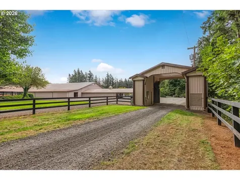 22396 S Parrot Creek Road Oregon City OR 97045