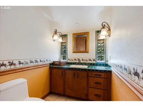 22396 S Parrot Creek Road Oregon City OR 97045