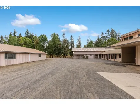 22396 S Parrot Creek Road Oregon City OR 97045