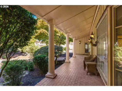 22396 S Parrot Creek Road Oregon City OR 97045