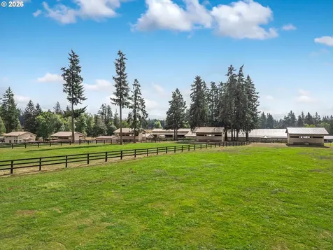 22396 S Parrot Creek Road Oregon City OR 97045