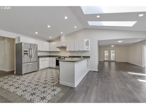 67 SW 212th Avenue Beaverton OR 97006