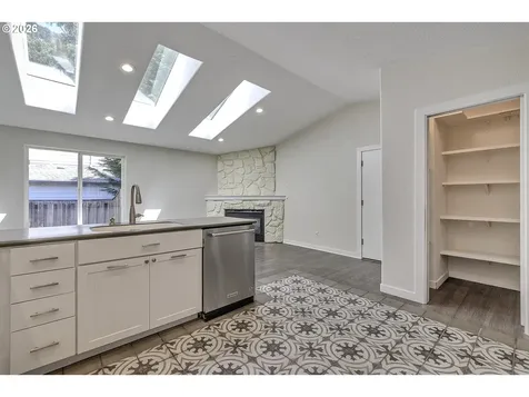 67 SW 212th Avenue Beaverton OR 97006