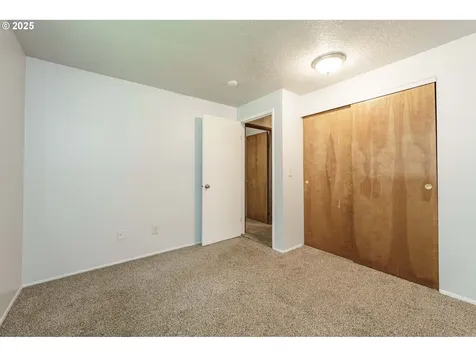 31385 NW Milne Street Hillsboro OR 97124