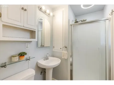 18741 Allegheny Drive Oregon City OR 97045