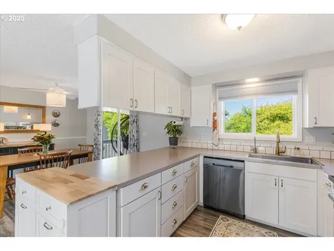 18741 Allegheny Drive Oregon City OR 97045