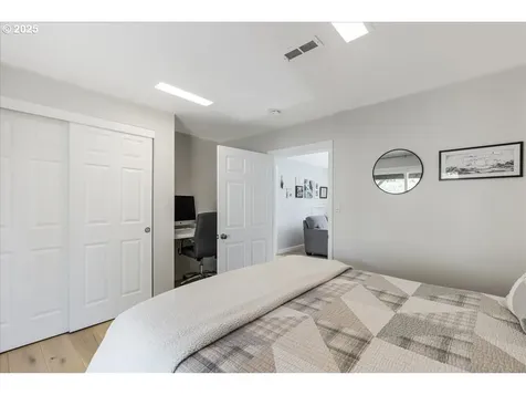 18741 Allegheny Drive Oregon City OR 97045