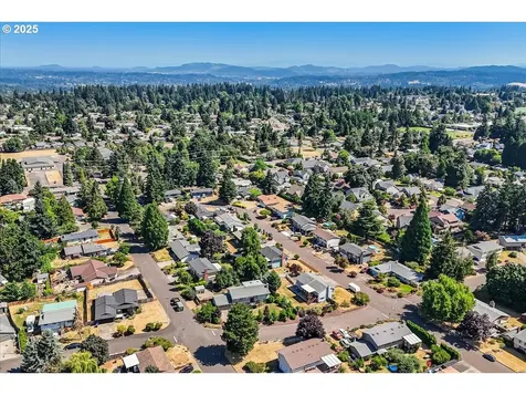18741 Allegheny Drive Oregon City OR 97045