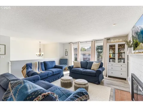 18741 Allegheny Drive Oregon City OR 97045