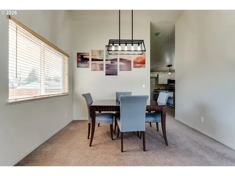 549 Gilfry Avenue Creswell OR 97426