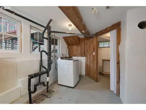 11251 SW Capitol Highway Portland OR 97219
