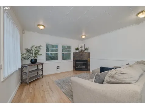 11251 SW Capitol Highway Portland OR 97219