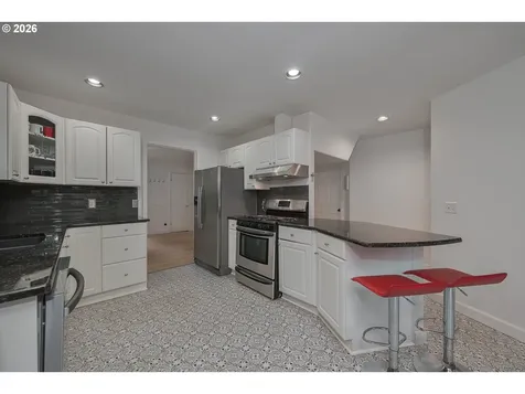 11251 SW Capitol Highway Portland OR 97219
