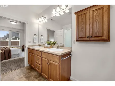 3614 NE 141st Avenue Vancouver WA 98682