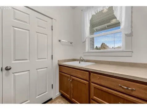 3614 NE 141st Avenue Vancouver WA 98682