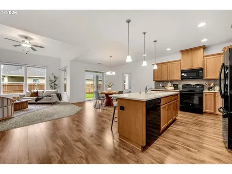 3614 NE 141st Avenue Vancouver WA 98682
