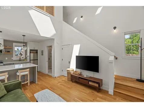 3618 N Albina Avenue Portland OR 97227