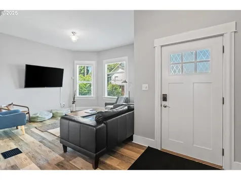 3618 N Albina Avenue Portland OR 97227