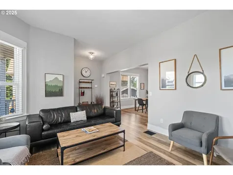3618 N Albina Avenue Portland OR 97227