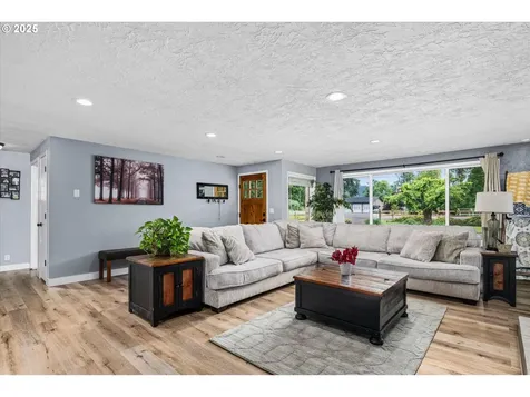 37807 Camp Creek Road Springfield OR 97478