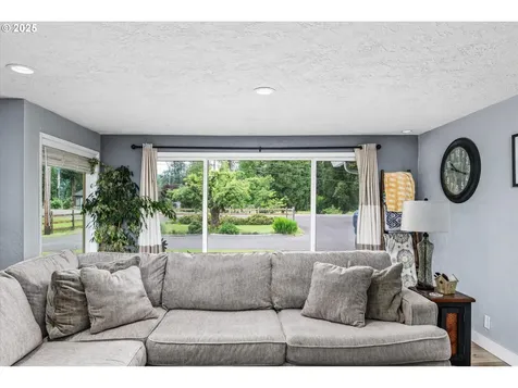 37807 Camp Creek Road Springfield OR 97478