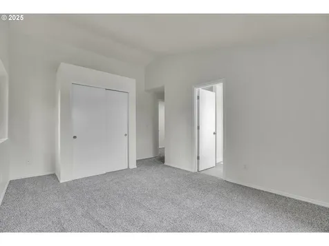22680 SW Mandan Drive Tualatin OR 97062