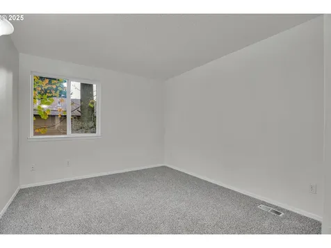 22680 SW Mandan Drive Tualatin OR 97062