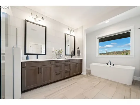 136 Klazina Court Woodland WA 98674
