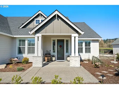136 Klazina Court Woodland WA 98674