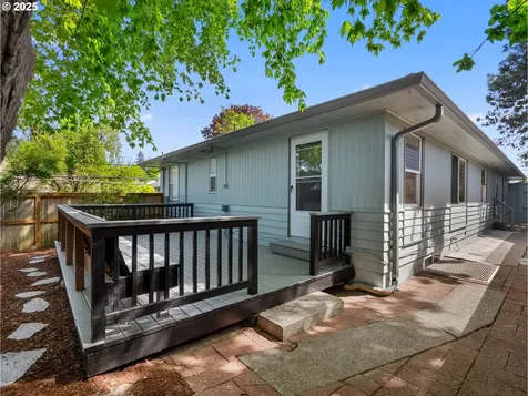 1435 NE Buffalo Street Portland OR 97211
