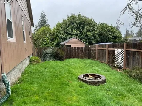 3470 Chester Street North Bend OR 97459