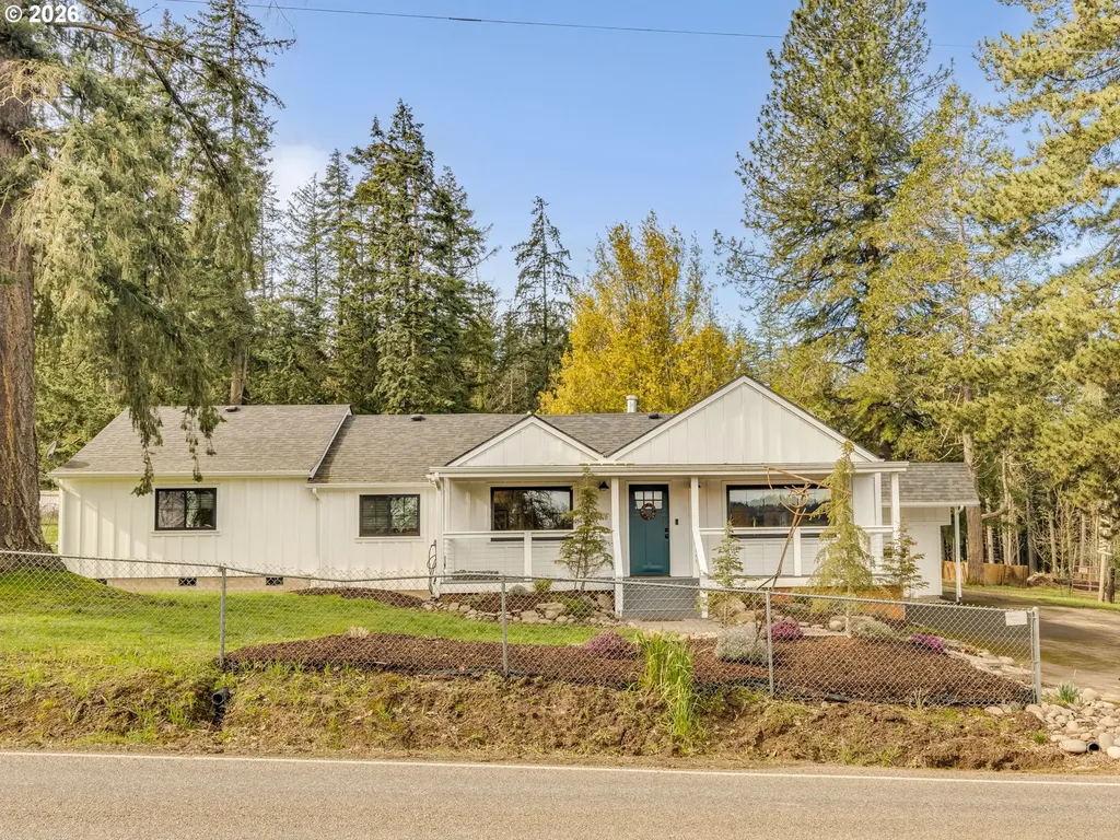 5801 NE Abbey Road Carlton OR 97111