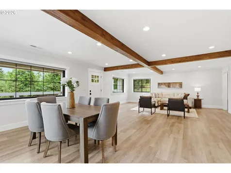 5801 NE Abbey Road Carlton OR 97111