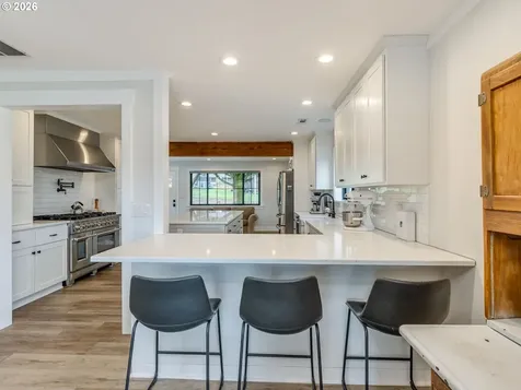 5801 NE Abbey Road Carlton OR 97111